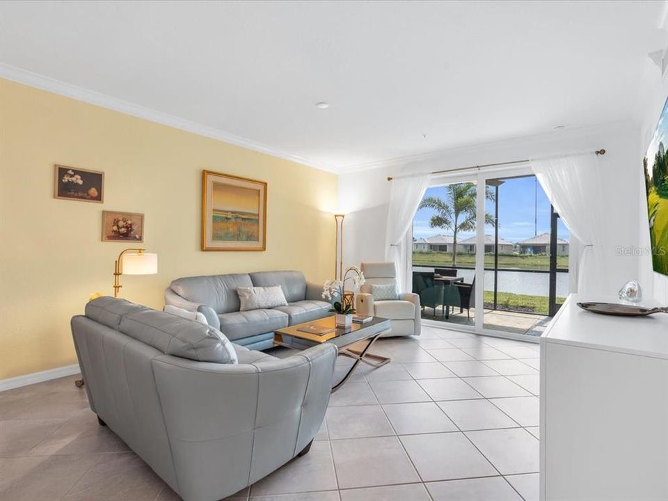 For Rent: $6,000 (2 beds, 2 baths, 1366 Square Feet)