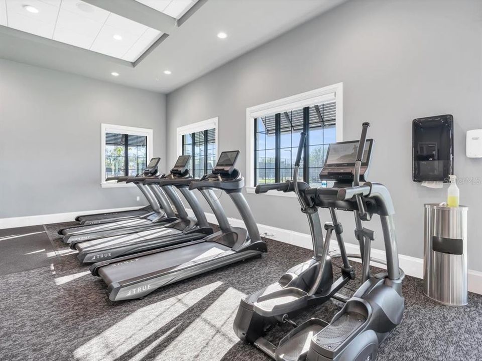 For Rent: $6,000 (2 beds, 2 baths, 1366 Square Feet)