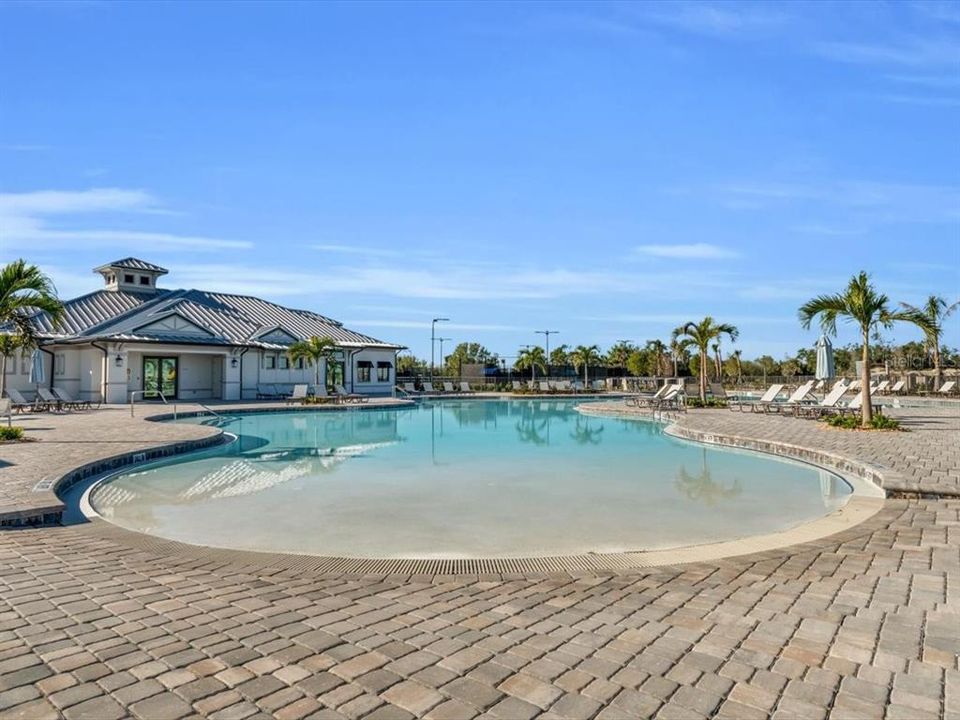 For Rent: $6,000 (2 beds, 2 baths, 1366 Square Feet)