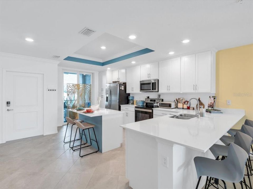 For Rent: $6,000 (2 beds, 2 baths, 1366 Square Feet)