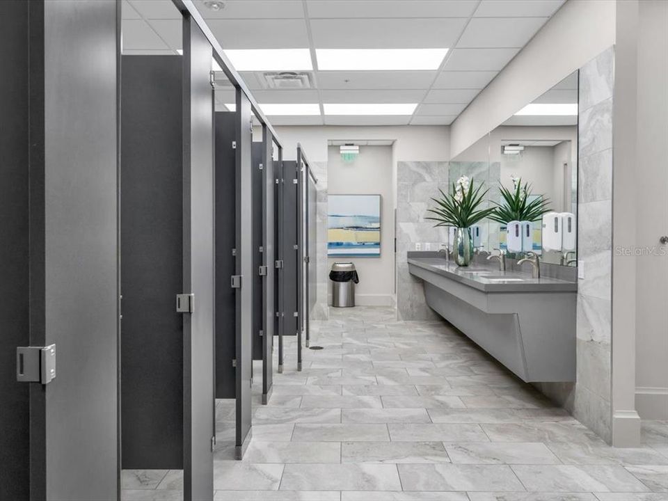 For Rent: $6,000 (2 beds, 2 baths, 1366 Square Feet)