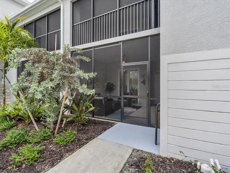 For Rent: $6,000 (2 beds, 2 baths, 1366 Square Feet)