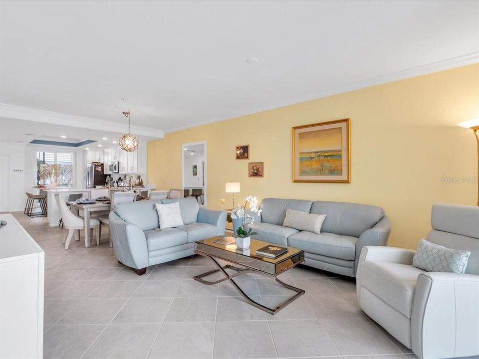 For Rent: $6,000 (2 beds, 2 baths, 1366 Square Feet)