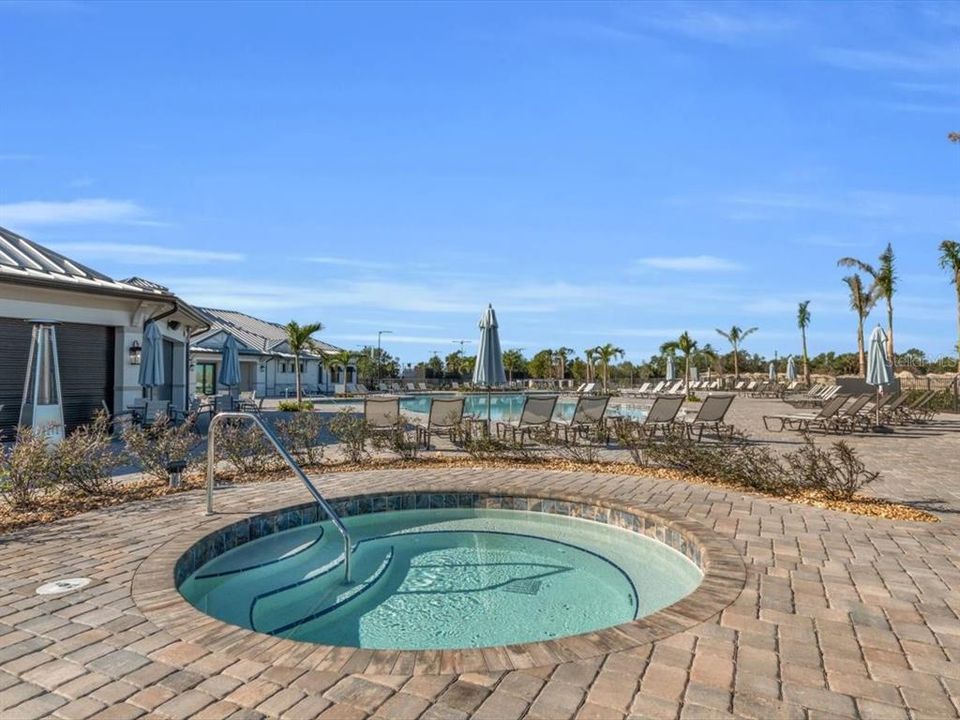 For Rent: $6,000 (2 beds, 2 baths, 1366 Square Feet)