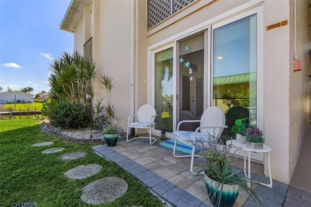 Activo con contrato: $250,000 (3 camas, 2 baños, 1302 Pies cuadrados)