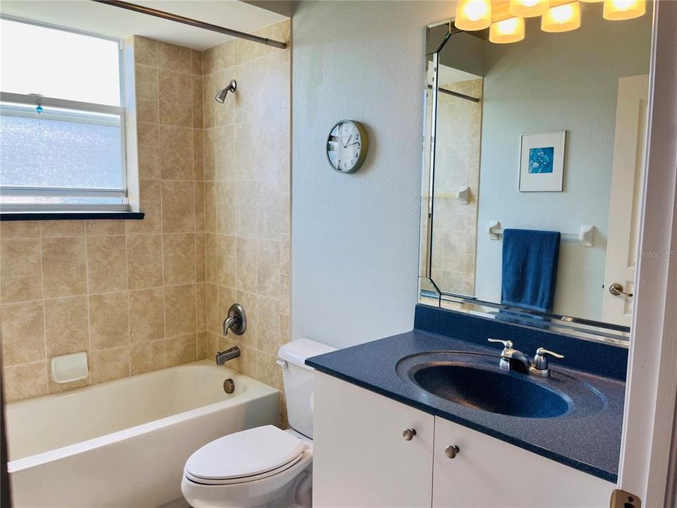 For Sale: $555,555 (3 beds, 2 baths, 2600 Square Feet)