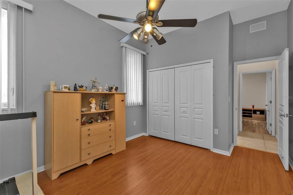 For Sale: $555,555 (3 beds, 2 baths, 2600 Square Feet)