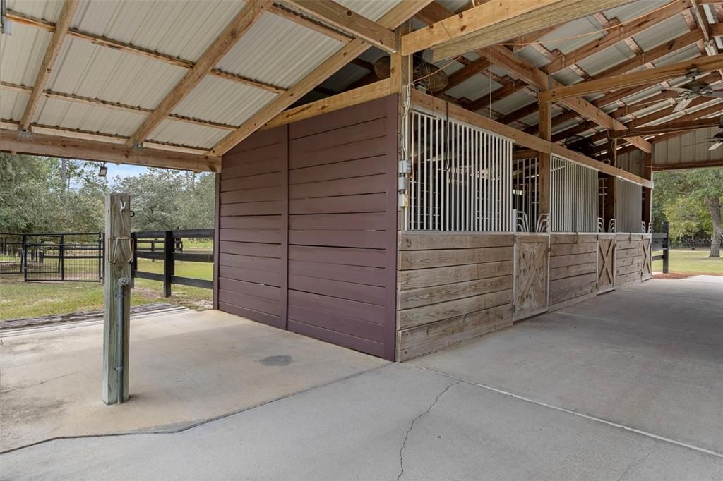 For Sale: $1,100,000 (5 beds, 3 baths, 3744 Square Feet)