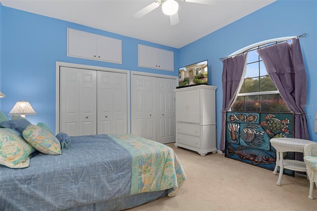 For Sale: $1,100,000 (5 beds, 3 baths, 3744 Square Feet)