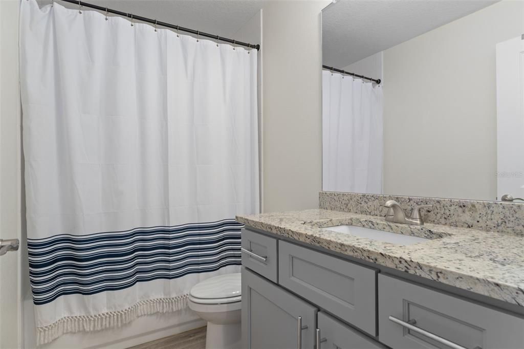 For Sale: $369,900 (4 beds, 2 baths, 1910 Square Feet)