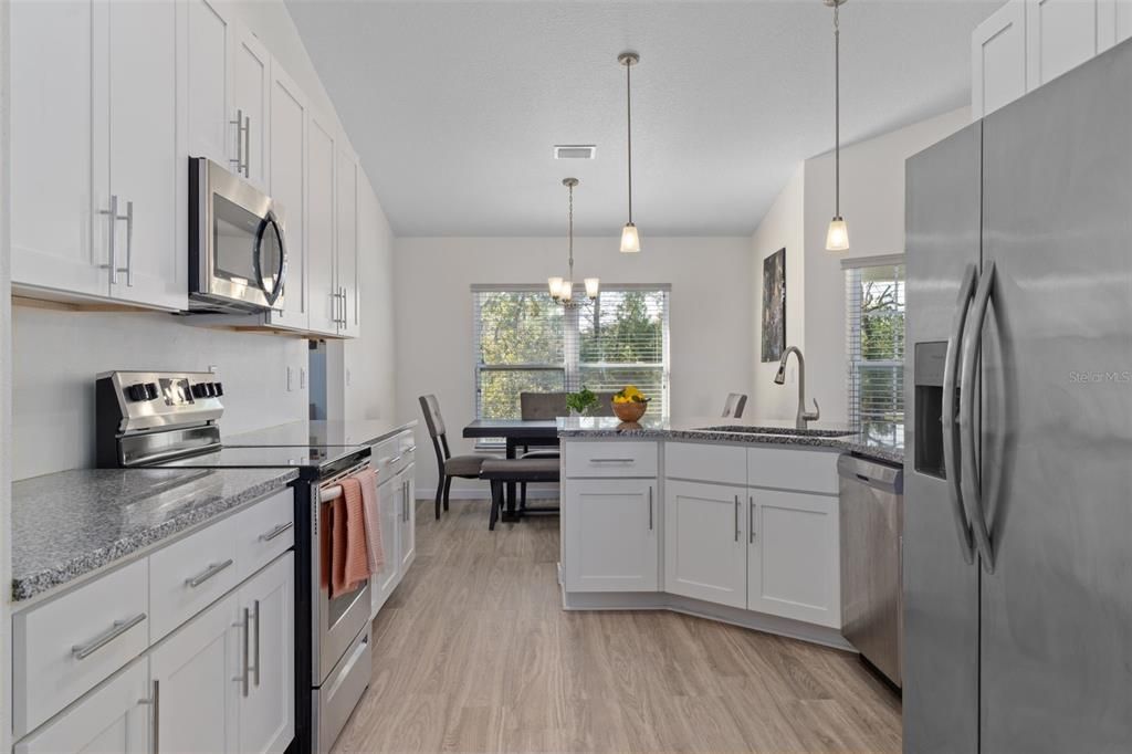 For Sale: $369,900 (4 beds, 2 baths, 1910 Square Feet)