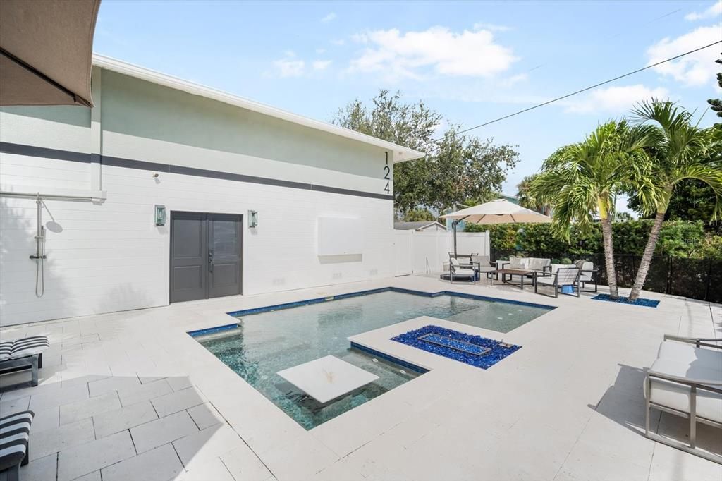 待售: $1,450,000 (3 贝兹, 3 浴室, 2080 平方英尺)