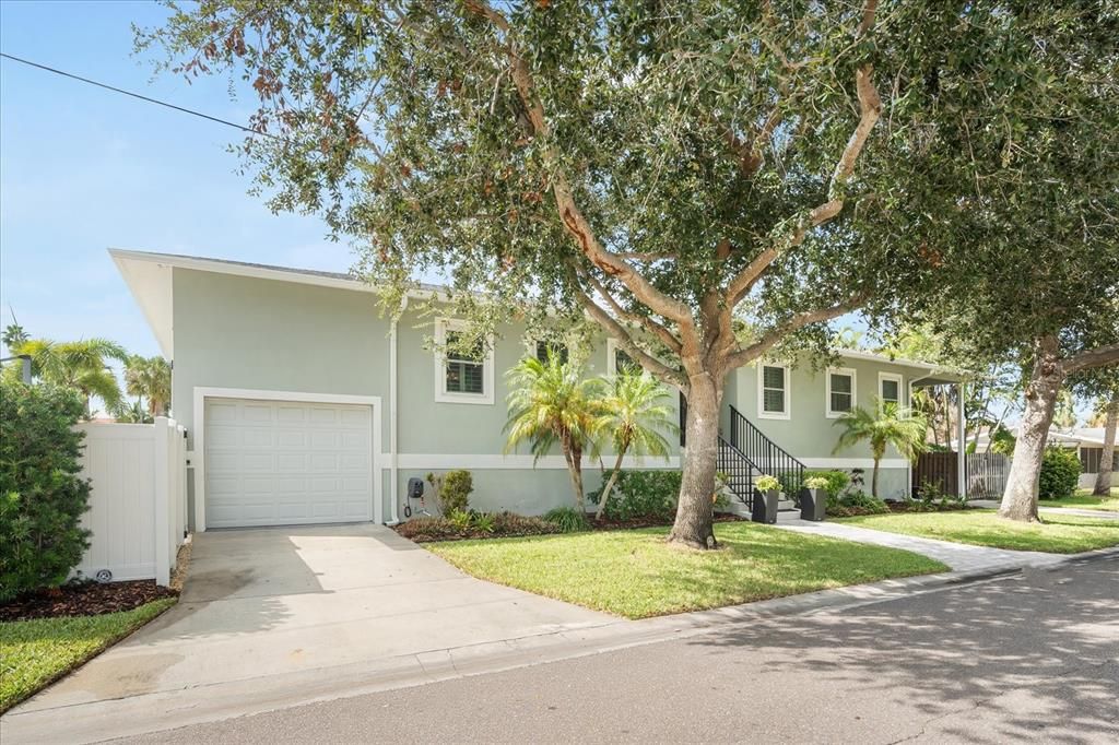 待售: $1,450,000 (3 贝兹, 3 浴室, 2080 平方英尺)