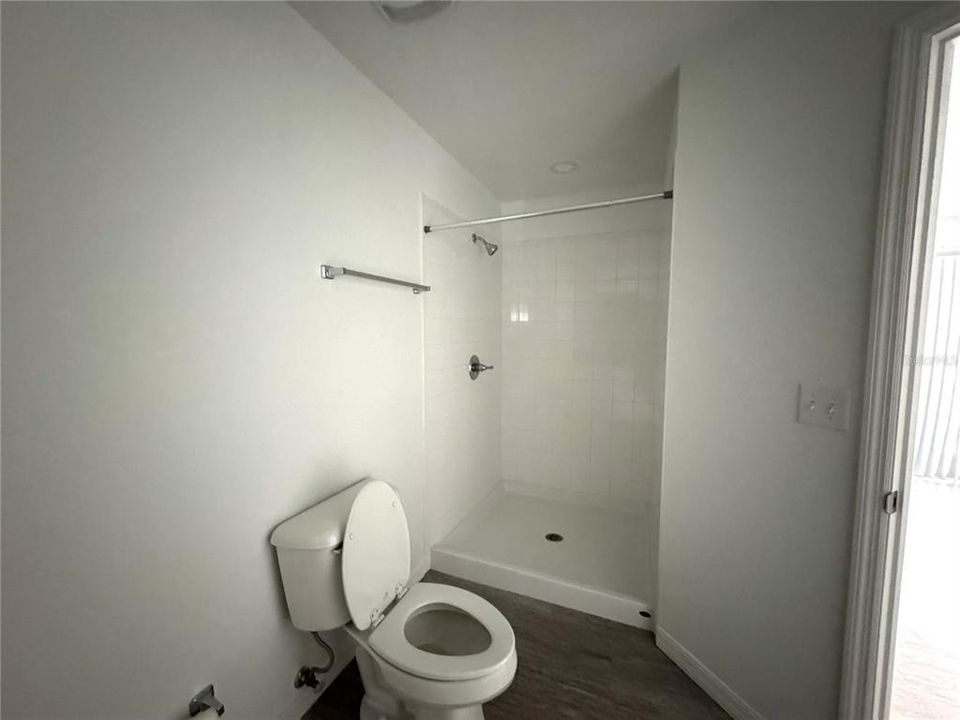 For Rent: $1,700 (3 beds, 2 baths, 1430 Square Feet)