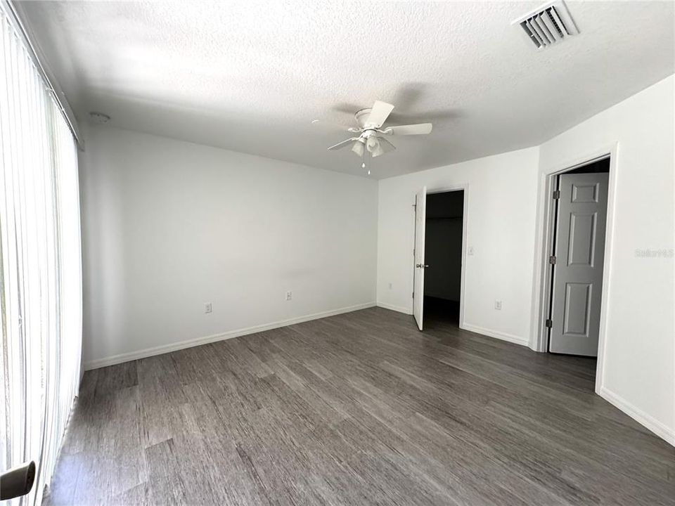 For Rent: $1,700 (3 beds, 2 baths, 1430 Square Feet)