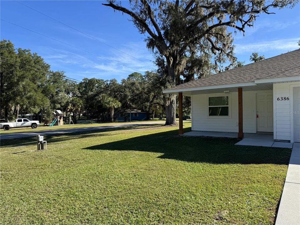 For Rent: $1,700 (3 beds, 2 baths, 1430 Square Feet)