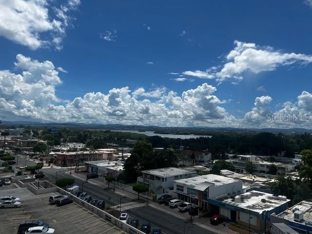 出租: $3,500 (3 贝兹, 2 浴室, 1700 平方英尺)