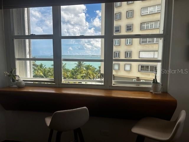 出租: $3,500 (3 贝兹, 2 浴室, 1700 平方英尺)