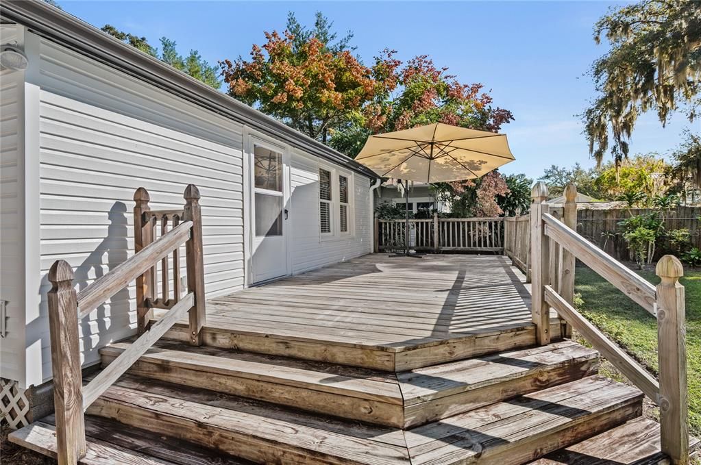 待售: $725,000 (4 贝兹, 2 浴室, 2225 平方英尺)