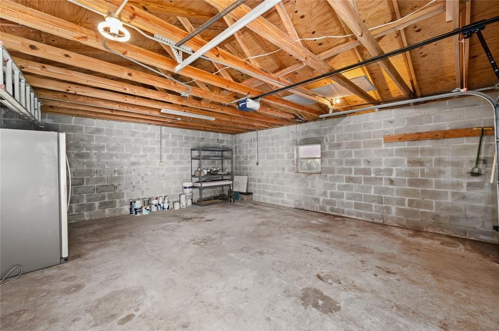 待售: $725,000 (4 贝兹, 2 浴室, 2225 平方英尺)