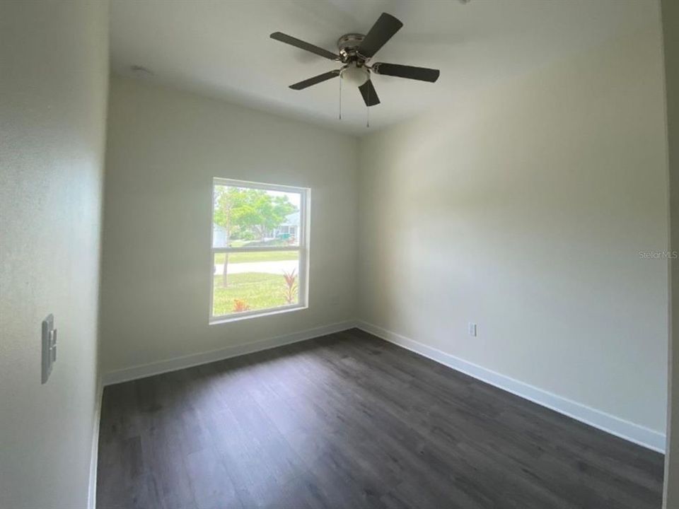 For Rent: $1,500 (3 beds, 2 baths, 1125 Square Feet)