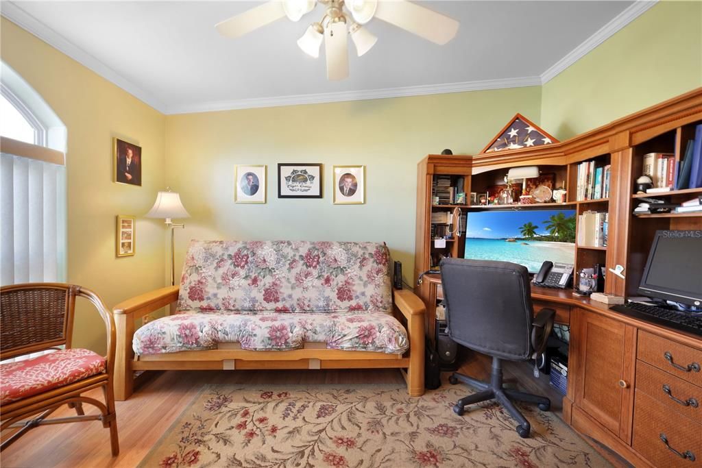 For Sale: $319,000 (2 beds, 2 baths, 1760 Square Feet)