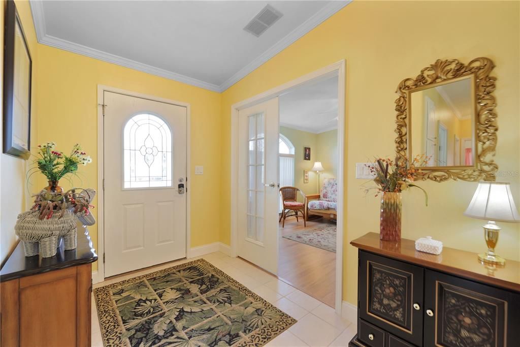 For Sale: $319,000 (2 beds, 2 baths, 1760 Square Feet)