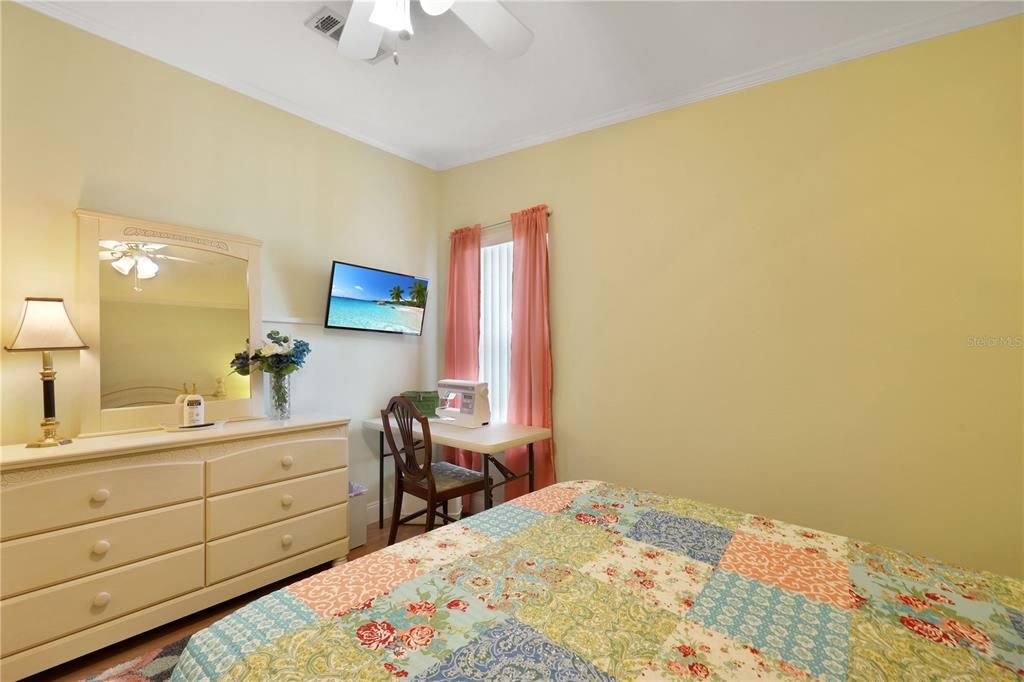 For Sale: $319,000 (2 beds, 2 baths, 1760 Square Feet)