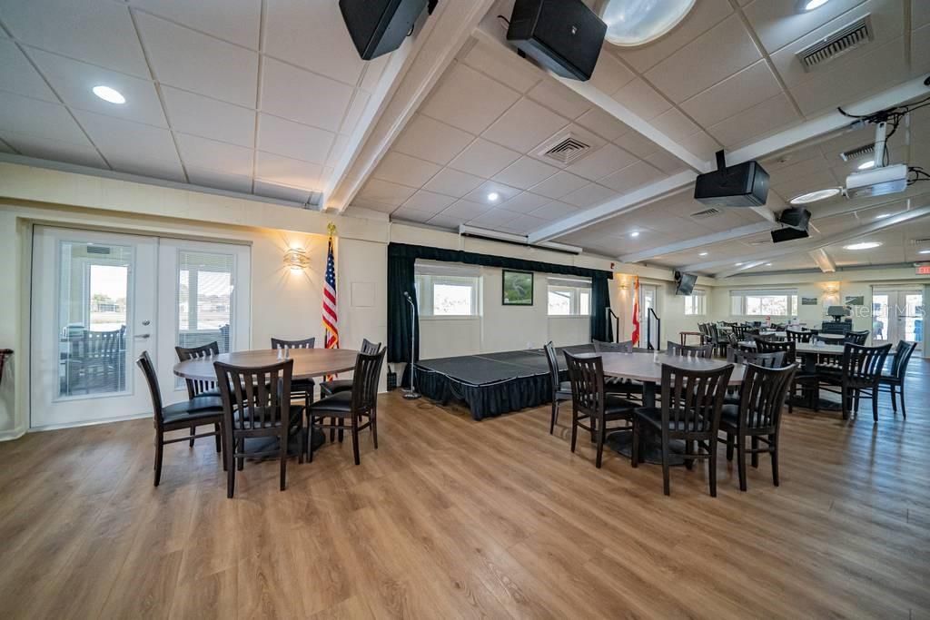 For Sale: $319,000 (2 beds, 2 baths, 1760 Square Feet)