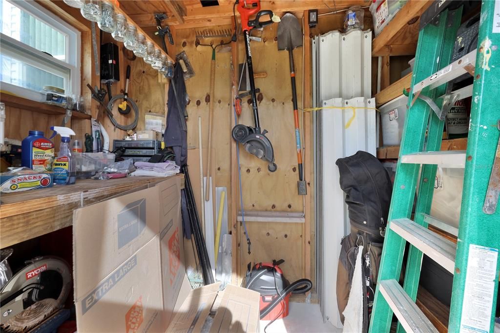 For Sale: $319,000 (2 beds, 2 baths, 1760 Square Feet)