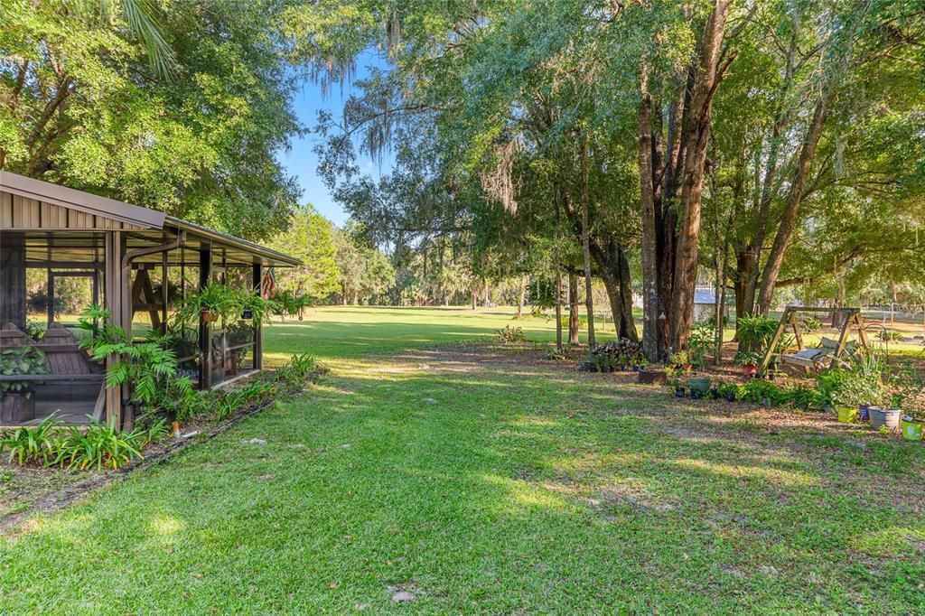 待售: $540,000 (2 贝兹, 1 浴室, 1900 平方英尺)