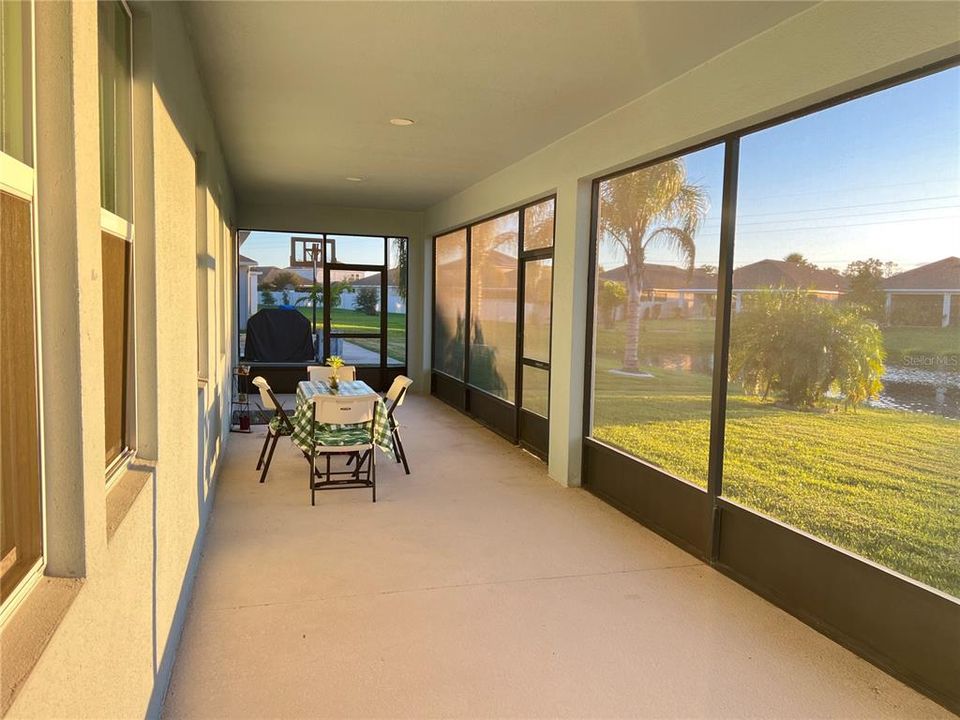 待售: $440,000 (4 贝兹, 2 浴室, 1859 平方英尺)