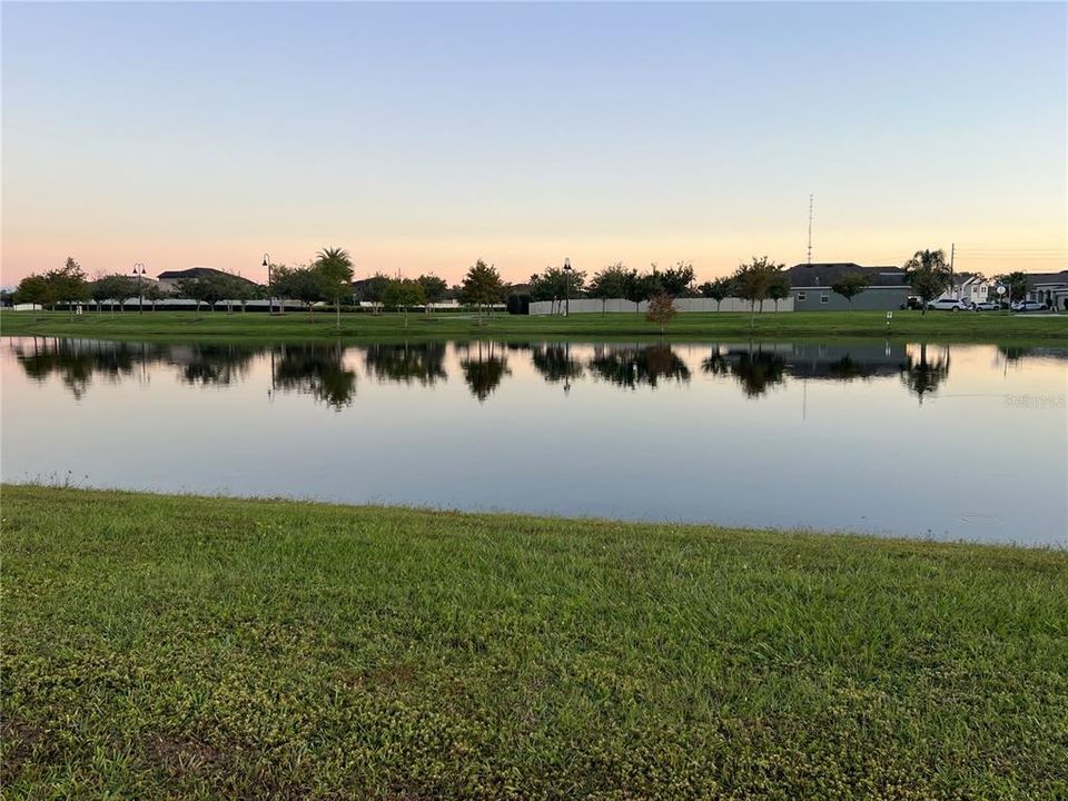 待售: $440,000 (4 贝兹, 2 浴室, 1859 平方英尺)