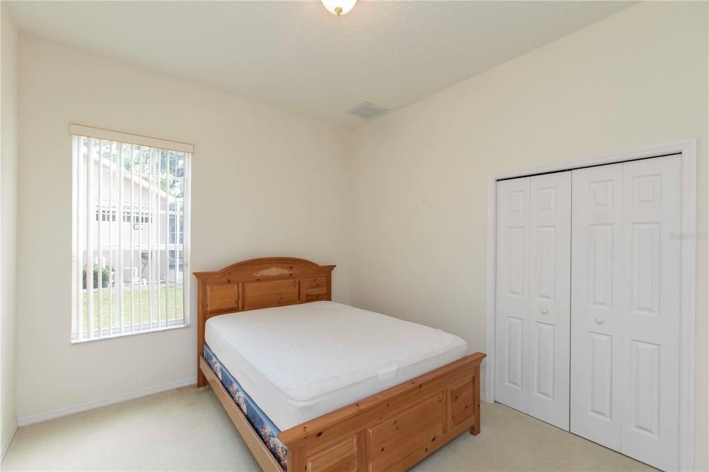 En Venta: $445,000 (4 camas, 3 baños, 2370 Pies cuadrados)