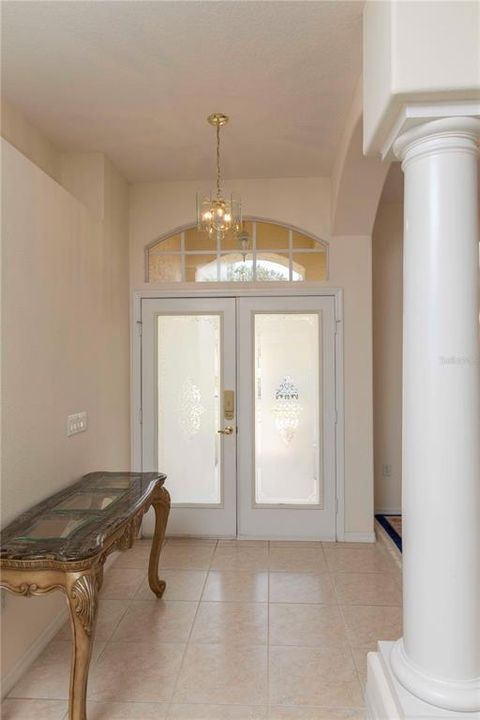 En Venta: $445,000 (4 camas, 3 baños, 2370 Pies cuadrados)