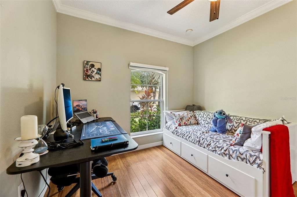 На продажу: $360,000 (3 спален, 2 ванн, 1556 Квадратных фут)