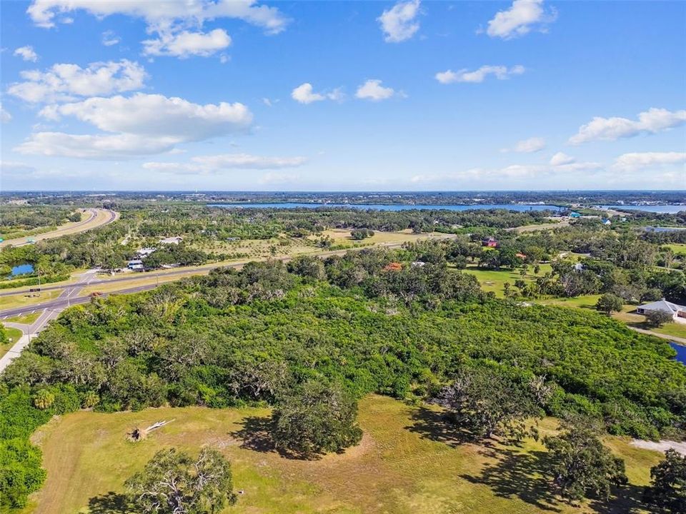 En Venta: $750,000 (9.55 acres)