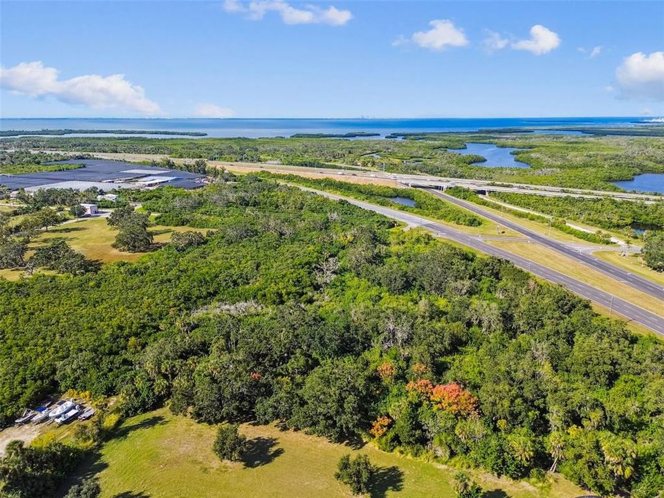 En Venta: $750,000 (9.55 acres)