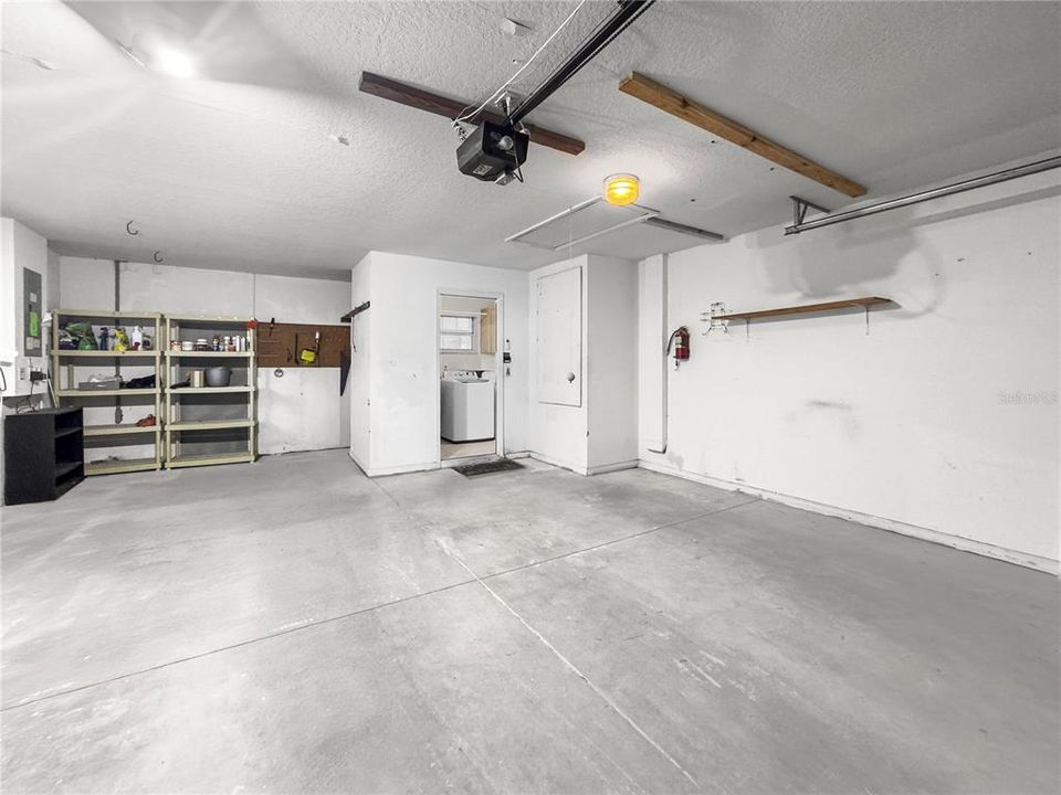 For Sale: $239,900 (3 beds, 2 baths, 1842 Square Feet)