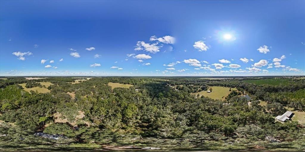 合同活跃: $124,500 (3 贝兹, 1 浴室, 976 平方英尺)