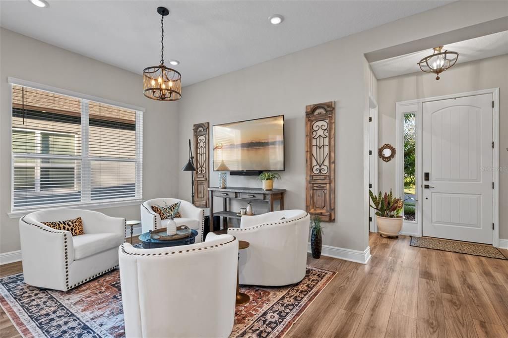 En Venta: $1,065,000 (4 camas, 3 baños, 3050 Pies cuadrados)