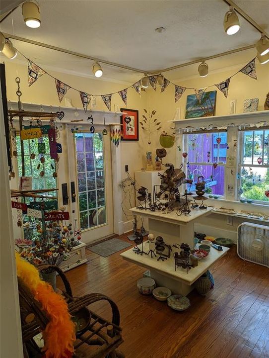 En Venta: $76,500 (0 camas, 0 baños, 1700 Pies cuadrados)