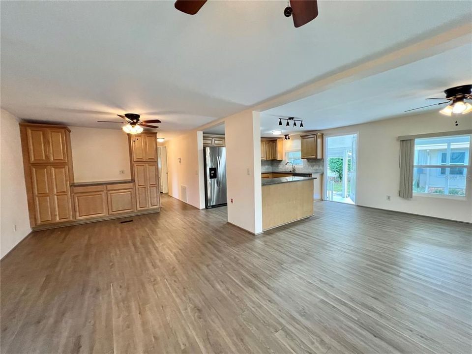 待售: $139,000 (2 贝兹, 2 浴室, 1342 平方英尺)