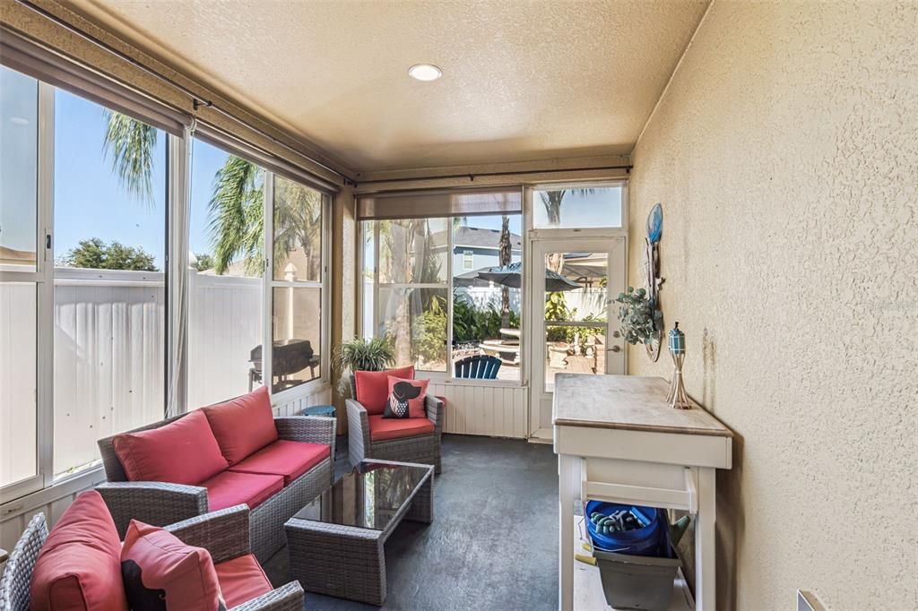 For Sale: $339,999 (3 beds, 2 baths, 1761 Square Feet)