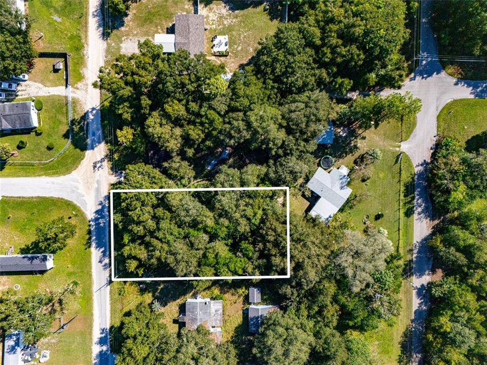 En Venta: $22,500 (0.39 acres)