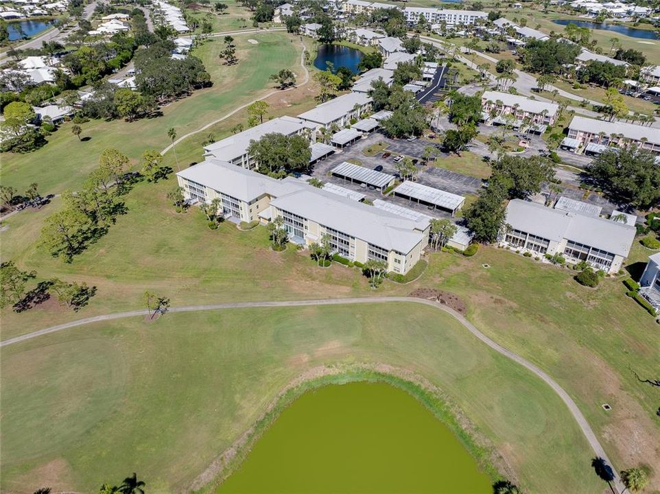 合同活跃: $299,000 (3 贝兹, 2 浴室, 1357 平方英尺)