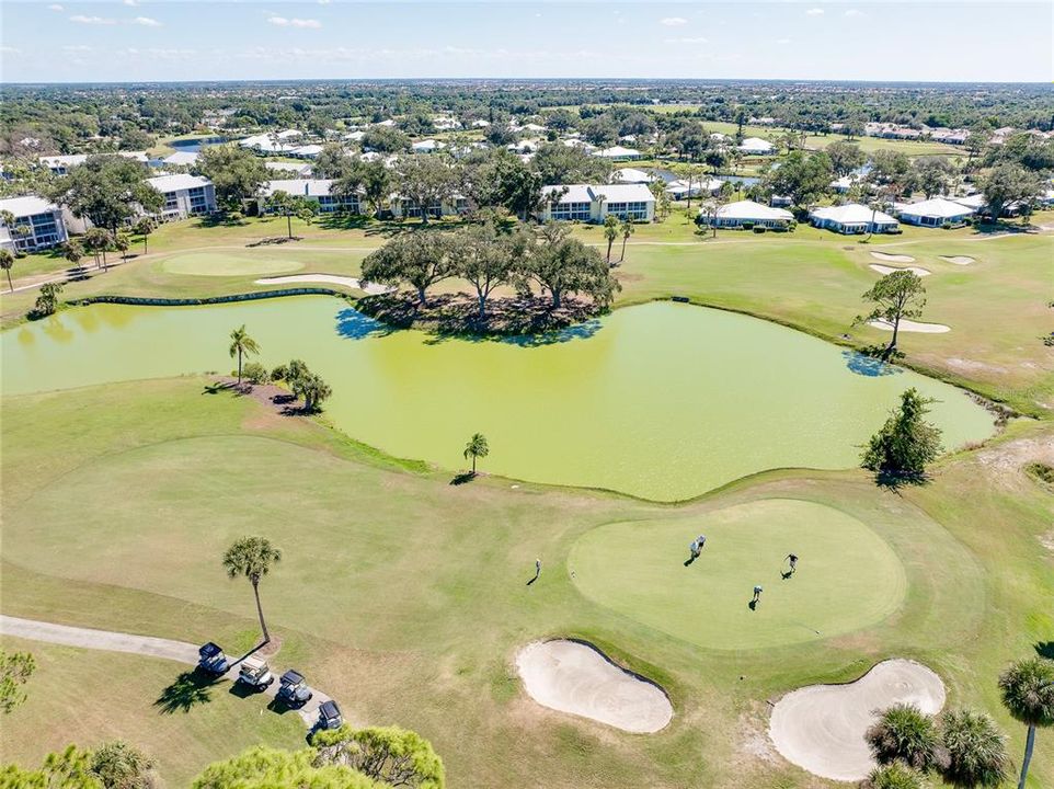 合同活跃: $299,000 (3 贝兹, 2 浴室, 1357 平方英尺)