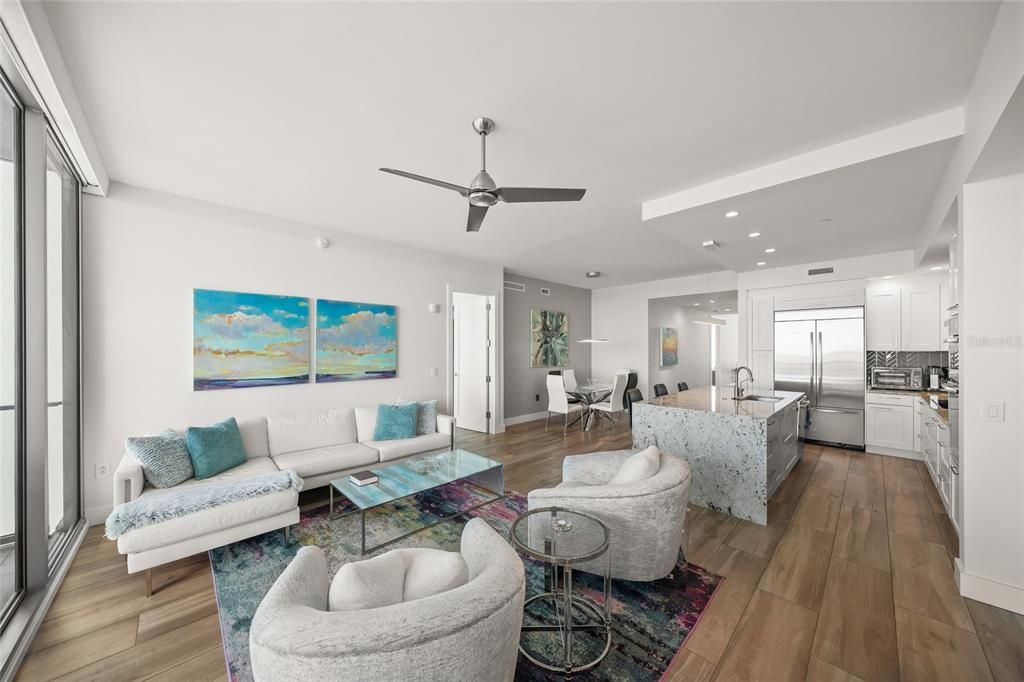 For Sale: $1,975,000 (2 beds, 2 baths, 1770 Square Feet)