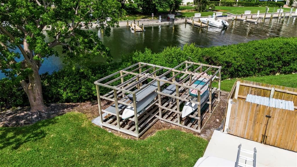 For Sale: $900,000 (2 beds, 2 baths, 1762 Square Feet)