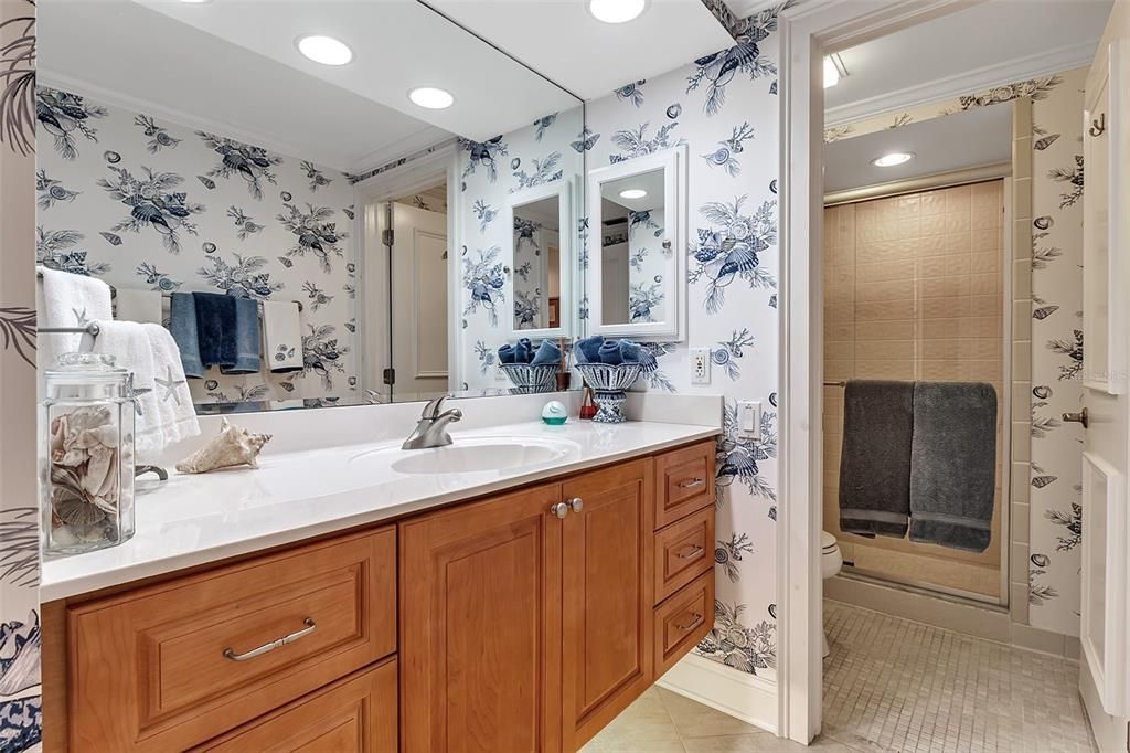 For Sale: $900,000 (2 beds, 2 baths, 1762 Square Feet)